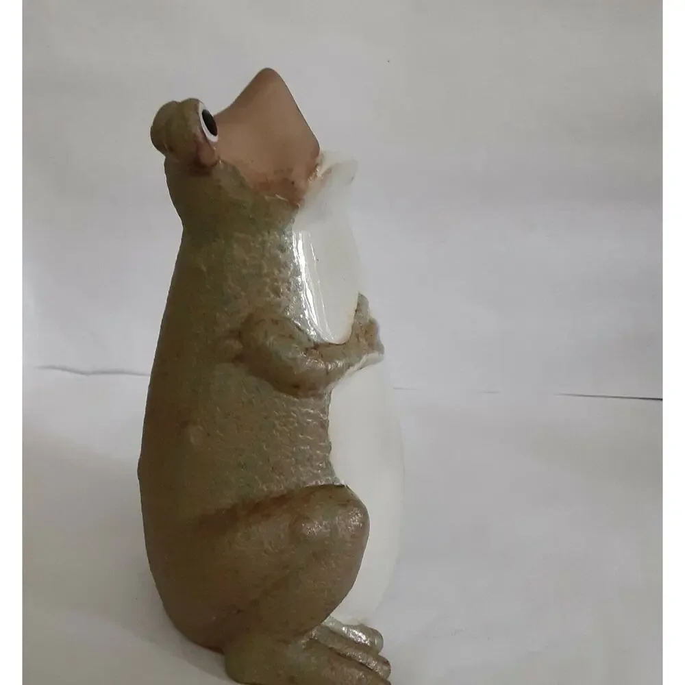 Stoneware Frog Vase,8.5